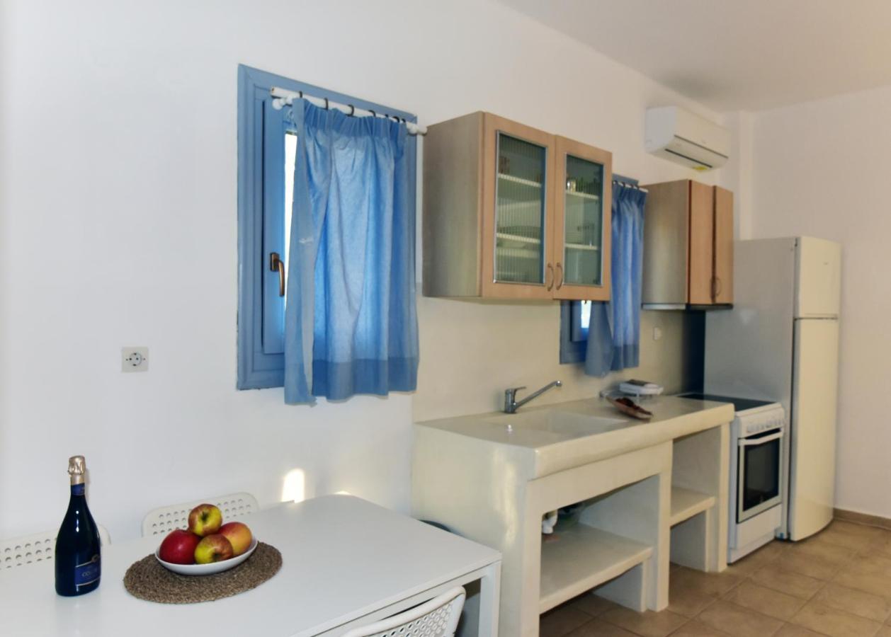 Thomas Apartments Katapola - Chora Luaran gambar