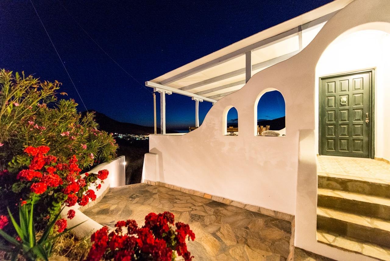 Thomas Apartments Katapola - Chora Luaran gambar