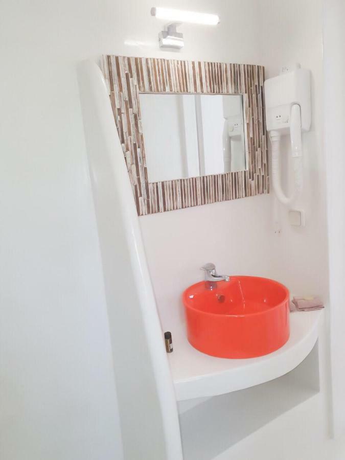 Thomas Apartments Katapola - Chora Luaran gambar