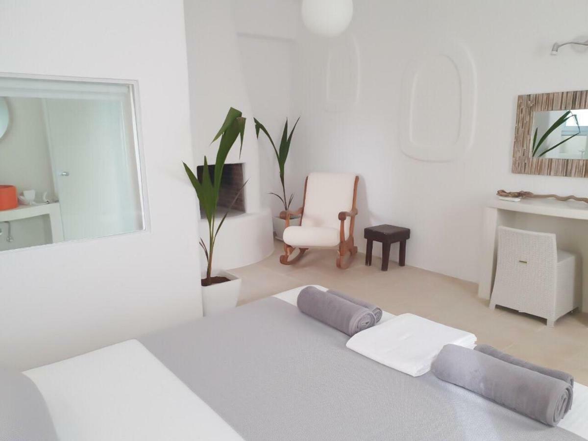 Thomas Apartments Katapola - Chora Luaran gambar